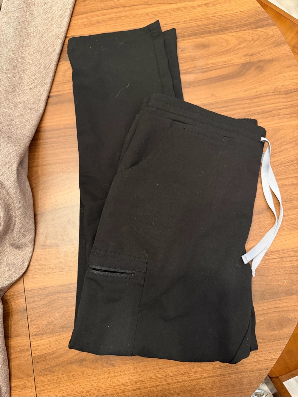 Black figs bottoms